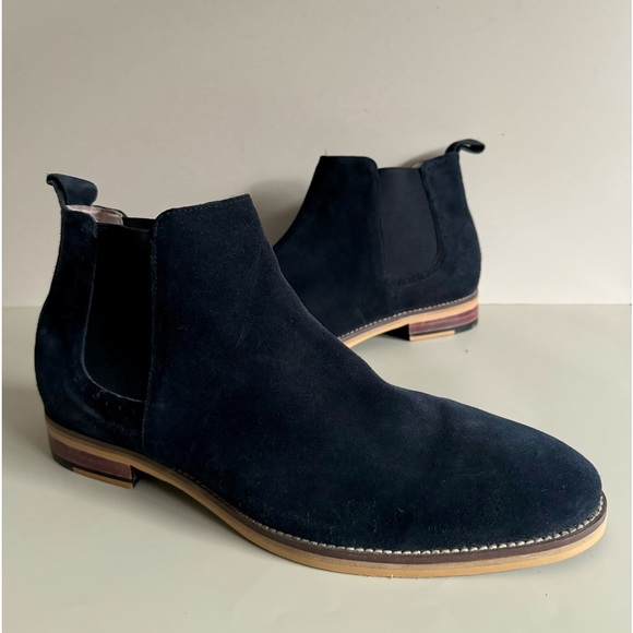 JOHNSON & MURPHY NAVY SUEDE LEATHER PULL ON CHELSEA BOOTS SZ 11 Men’s - Picture 2 of 7